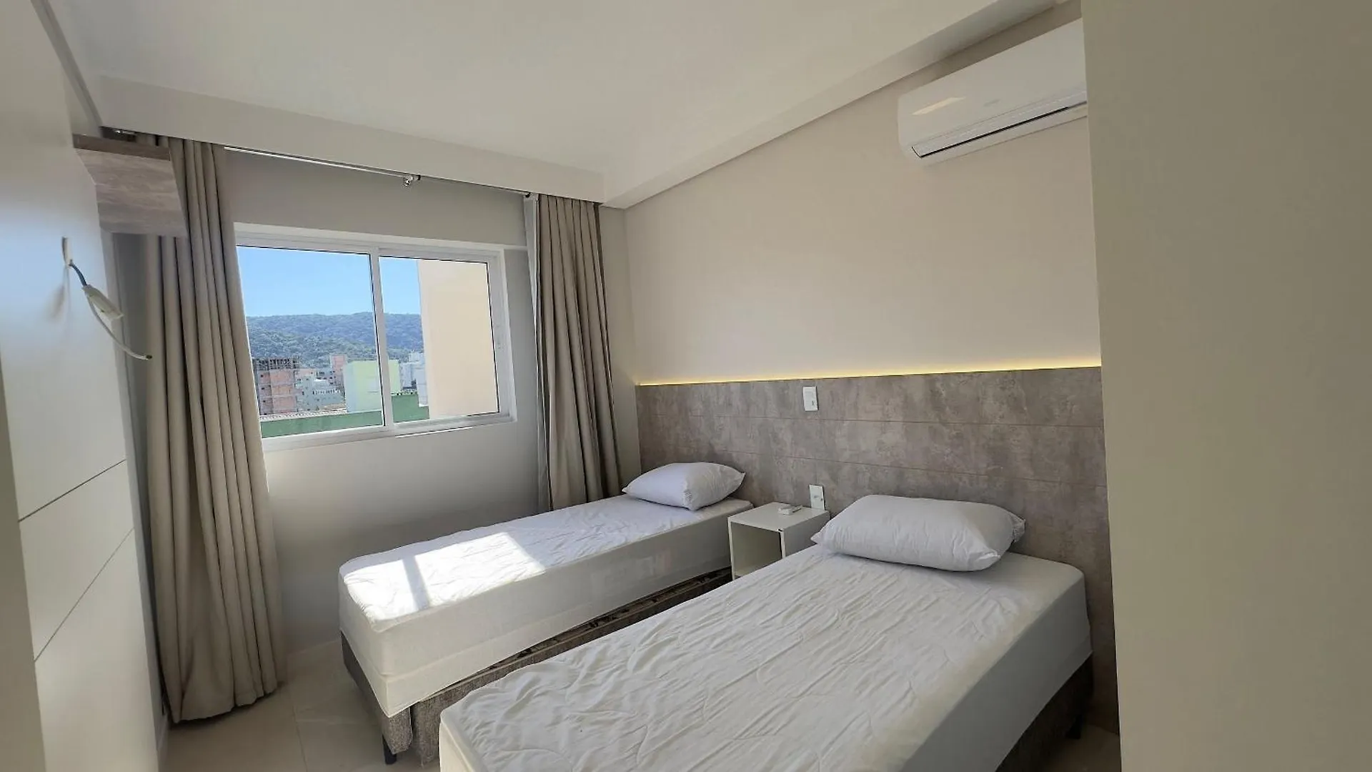 Appartamento 006B - Apto Novo 2 Quartos Em Condominio De Luxo Em Bombas Bombinhas